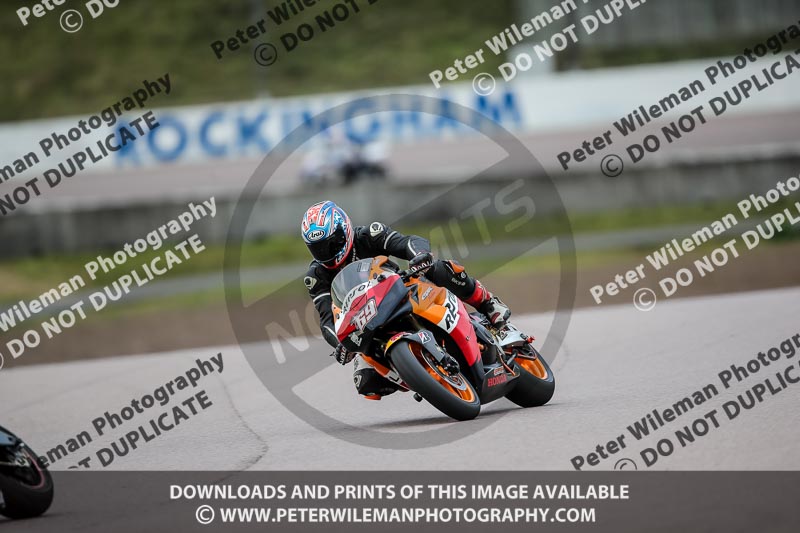 Rockingham no limits trackday;enduro digital images;event digital images;eventdigitalimages;no limits trackdays;peter wileman photography;racing digital images;rockingham raceway northamptonshire;rockingham trackday photographs;trackday digital images;trackday photos